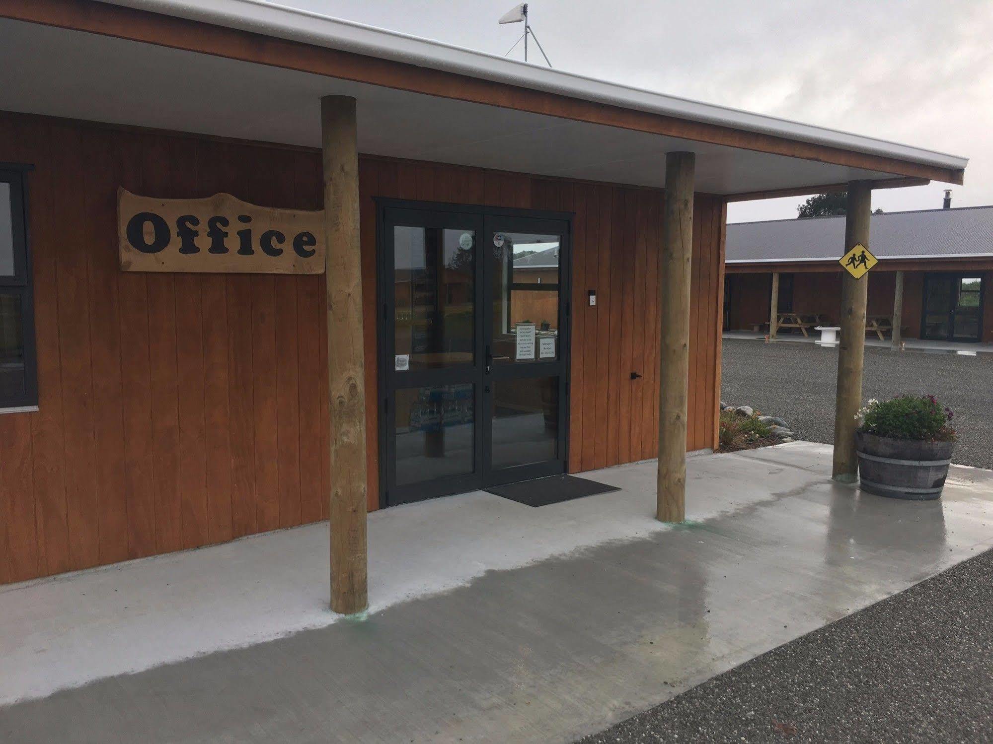 Hokitika Holiday Park Exterior foto