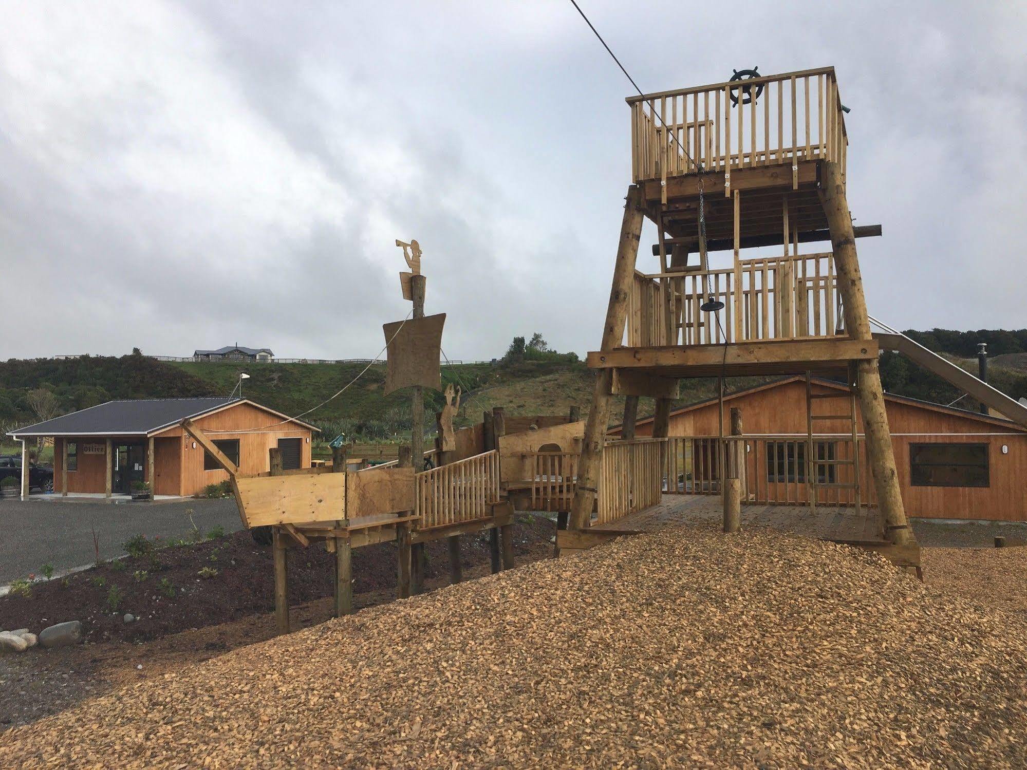 Hokitika Holiday Park Exterior foto